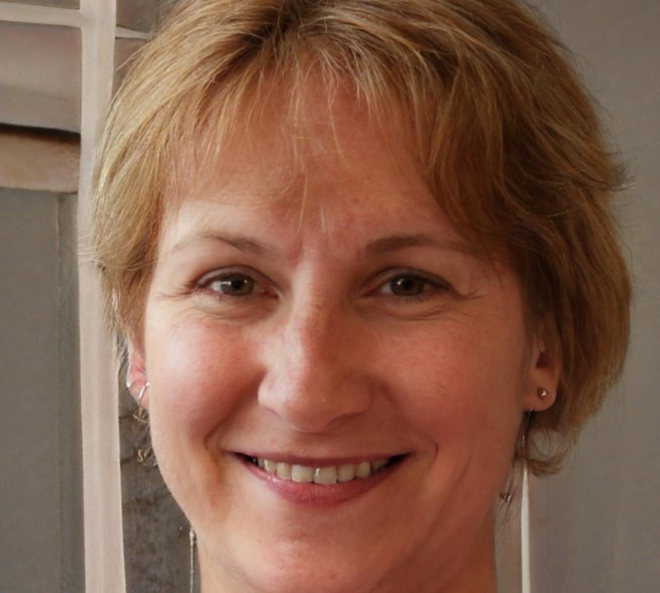 Portrait d'Estelle Blanc, coordinatrice pédagogique